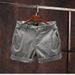 Herrenbekleidung Slim Casual Trendy Retro Graue und weiße Shorts Stretch Dreiviertelhose_voghion.com
