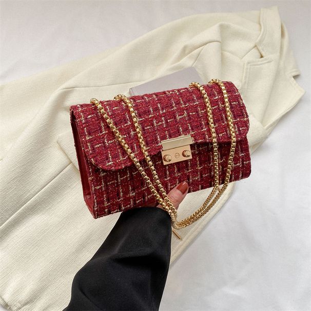 Borsa a tracolla piccola quadrata alla moda, semplice e alla moda, con tracolla a catena, tendenza estiva 2025 per donna_voghion.com