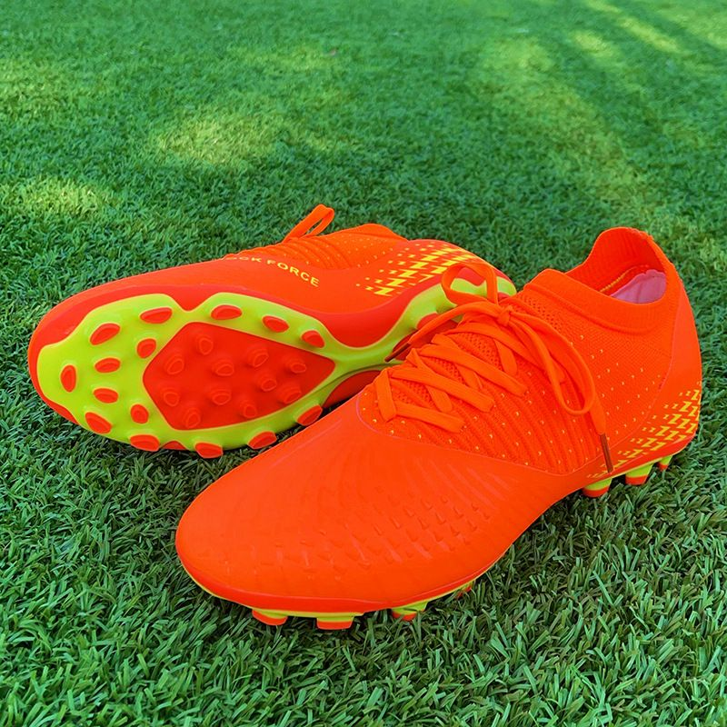Nahtlos schneidende neue Low-Top-Wettkampf-Spezial-Lang-TF-Shattered-Nail-Trainingsschuhe Fußball-Herren-Edition_voghion.com