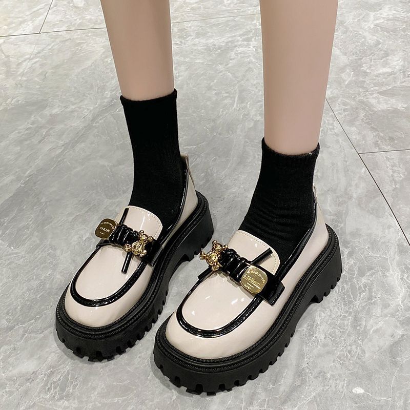 Dicken Sohlen Loafers Frauen 2024 Neue Herbst Vintage Britischen Kleine Leder Schuhe Mode Temperament Schuhe Weibliche Minderheit_voghion.com