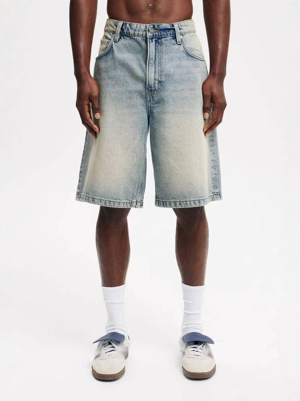 Men's Clothing Fashion Retro Washed Hip Hop Embroidered Gossip Ball Men And Women Casual Loose Denim Shorts_voghion.com