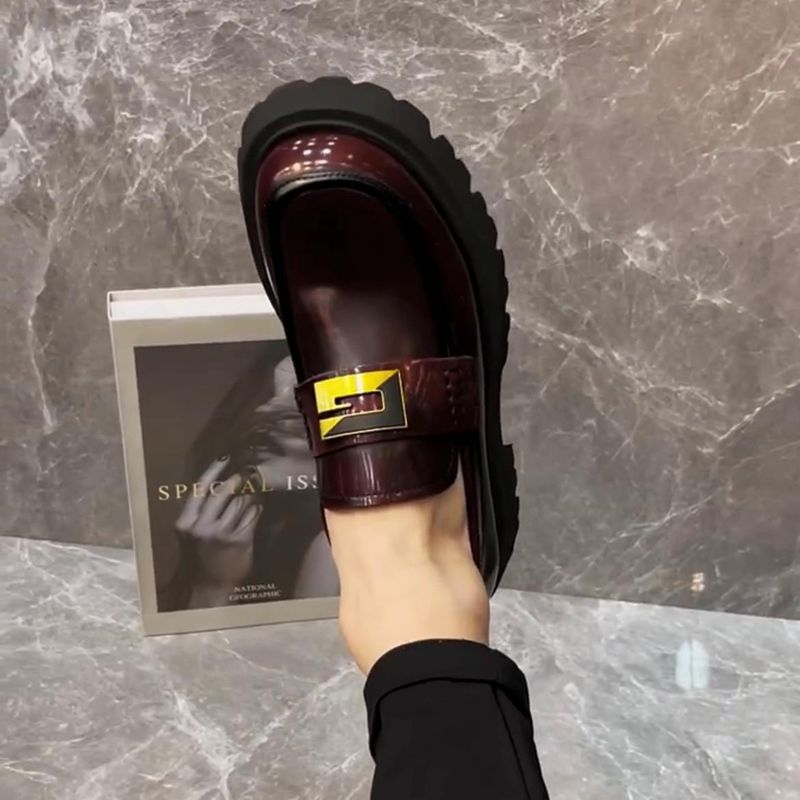ct 2025v 1588 Business Sneakers New Low-top Men's Casual Fashion Super Leather Shoes Men_voghion.com