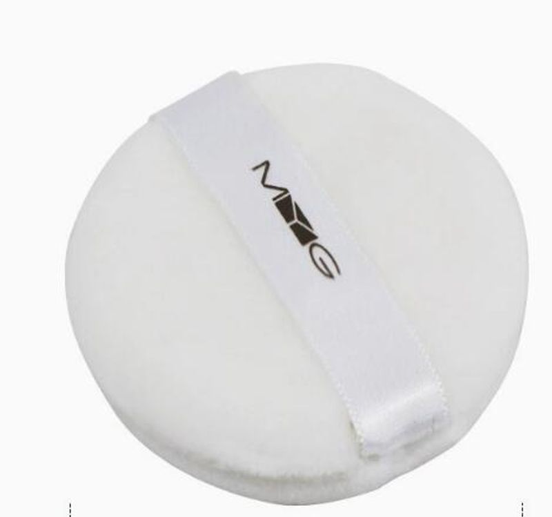 myg Honey Powder Light breathable oil control, Sweat resistant, waterproof oil absorbent Makeup Setting Powder_voghion.com