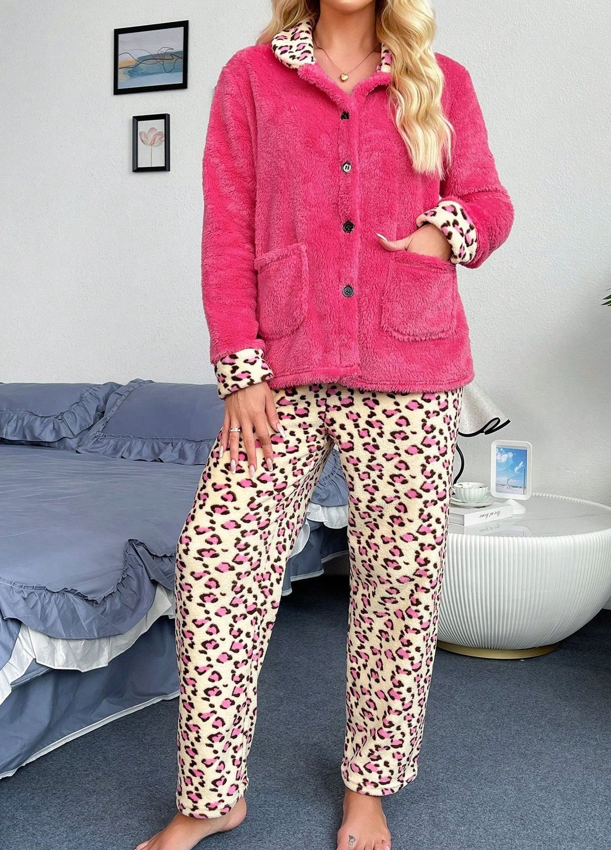 Simple And Comfortable Pajamas Women's Autumn And Winter Leopard Print Long-sleeved Trousers Thickened Two-piece Set_voghion.com