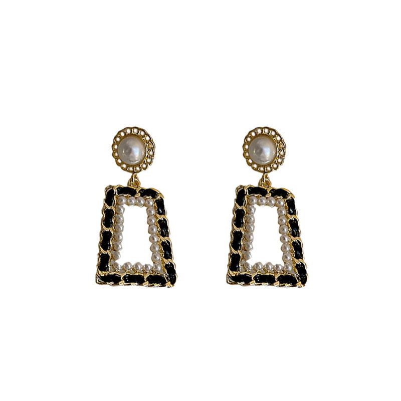 Orecchini di perle di lusso retrò leggeri e alla moda, in stile designer_voghion.com