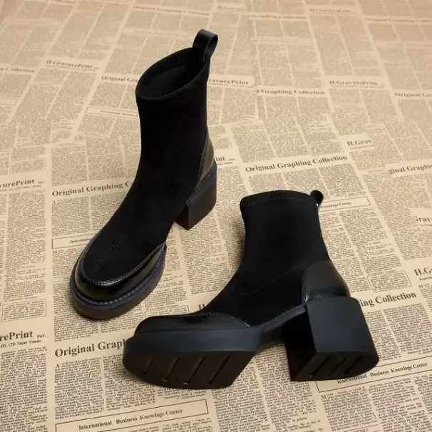 Sapatos curtos para mulher Botas femininas pretas de cano curto Calçados de meia Botas de combate Salto muito alto Camurça Estilo punk Salto alto_voghion.com