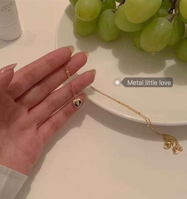 Love necklace for women, spring and summer, light luxury, niche, 2023 new clavicle chain, design, temperament necklace accessories_voghion.com