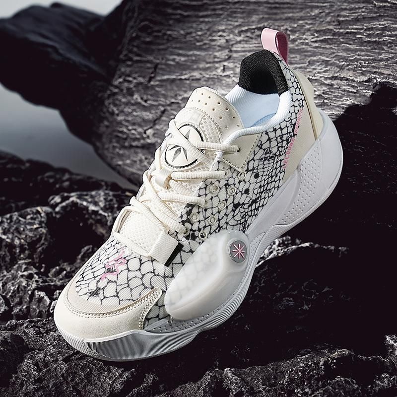 Men’s Shoes New Spring Breathable Basketball Shoes Training Shoes Running Non slip Wear resistant Leather Sports Shoes_voghion.com