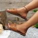 Sandales d'été à bout carré pour femmes, larges et confortables (sandales de plage décontractées avec bride réglable)_voghion.com