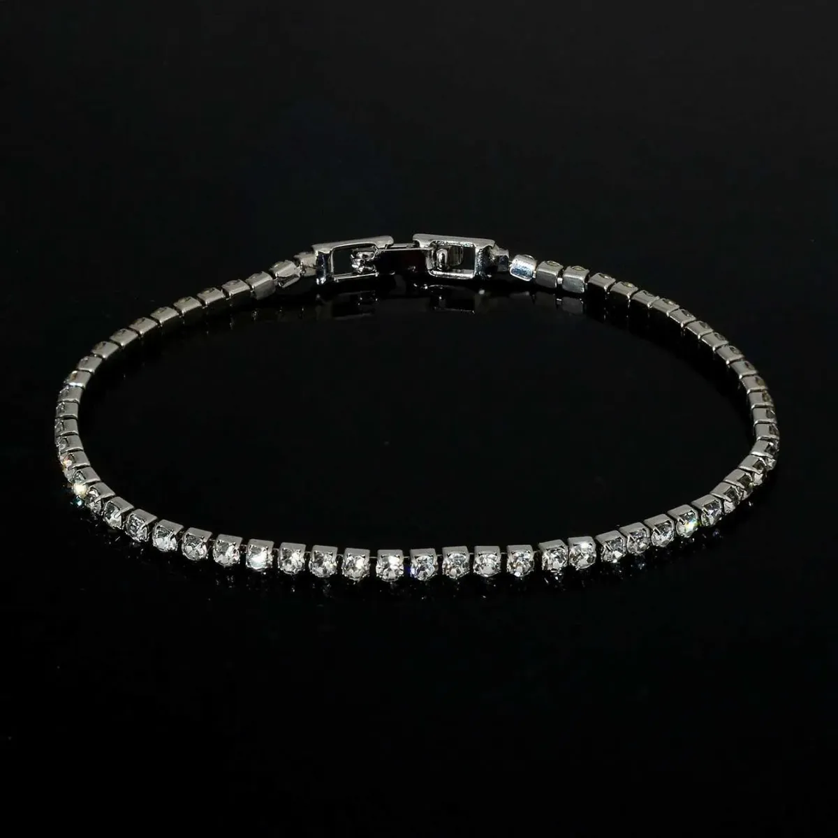 Designer Fashion Tennis Chain Crystal CZ Single Row Rhinestones Bracelets For Women Ladies Minimalism Wedding Party_voghion.com