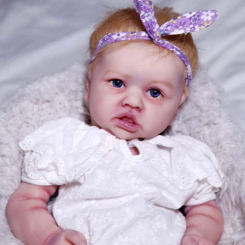 57CM newborn all-silicone baby girl doll Regenerates sleep Soft and lovely body 3D skin visible veins handmade doll_voghion.com