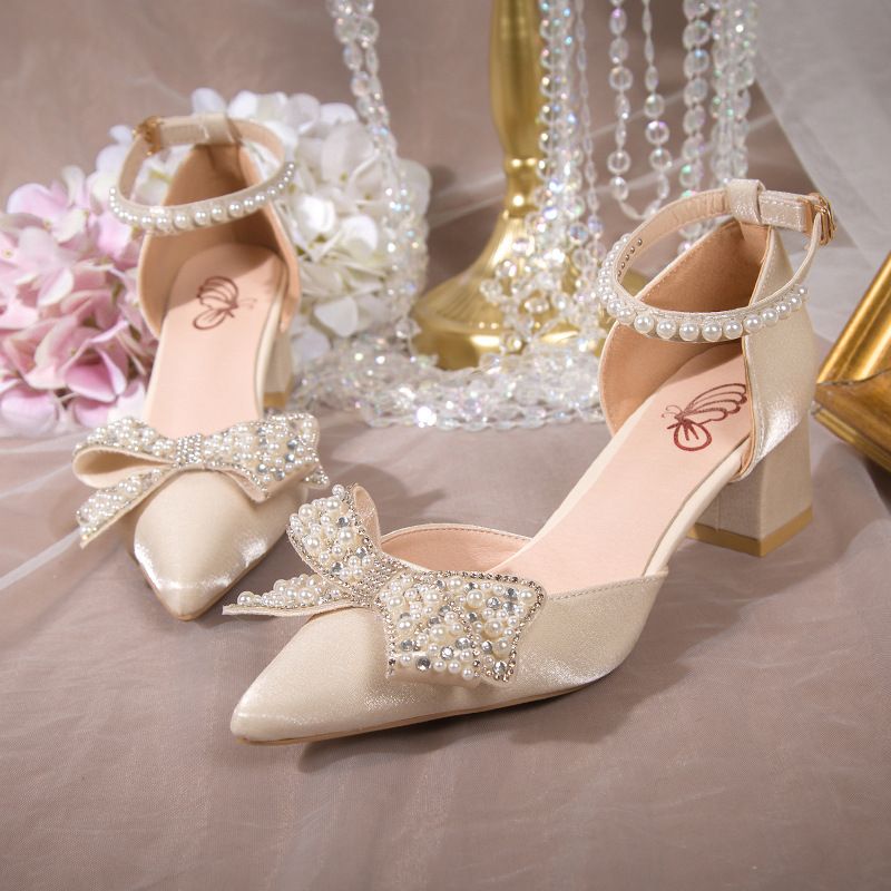 Xiuhe Γάμος Άνοιξη και Φθινόπωρο Νέα Χαμηλά Κορυφή Φιόγκος Νερό Διαμάντι Παράνυμφος Μυτερό Κόκκινο Ψηλοτάκουνα Παπούτσια για_voghion.com