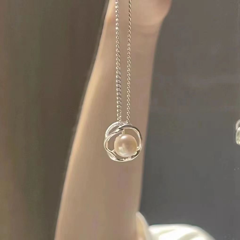 New niche high-end Mosang snowflake necklace with chain, women's light luxury temperament design, carat collarbone chain_voghion.com