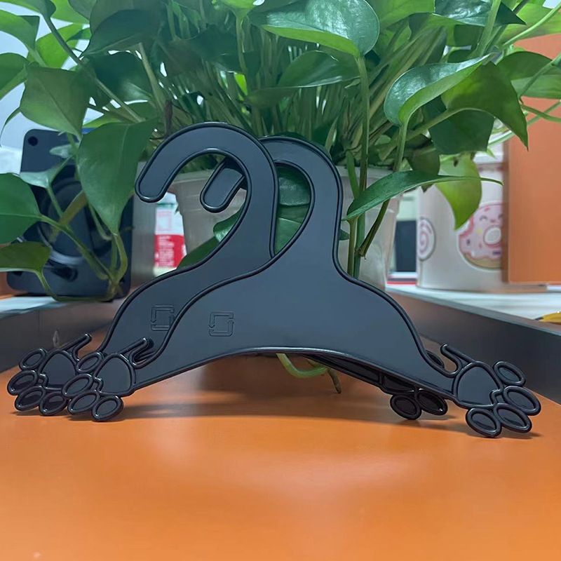 Furnizare cuier pentru haine pentru animale de companie, cuier pentru haine din plastic în formă de labă de câine, cuier pentru haine pentru câini, dulap de afișare pentru haine pentru animale de companie, cuier special_voghion.com