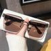 2024 nuevas gafas de sol de moda con letras recortadas sin marco y protección UV de pequeña fragancia para viajes y desplazamientos,_voghion.com