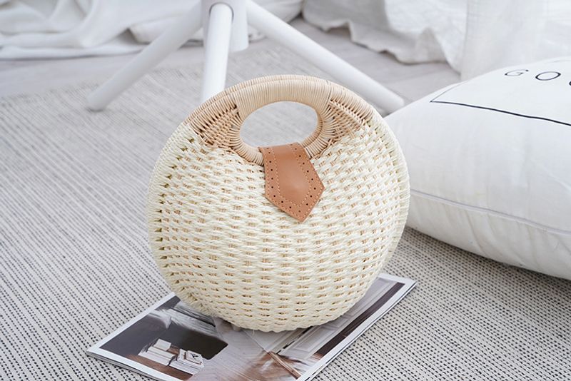 Sacs pour femmes Sac en paille Sac en rotin Sac à main Sac en coquillage pour femme Nouveau sac tissé Sac tissé à la main en perles blanches jaunes Été_voghion.com