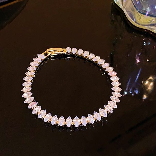 Light Luxury Inlaid Diamond Zircon Bracelet For Women New Fashion Ins Style Unique Ring Niche Versatile Simple Hand_voghion.com