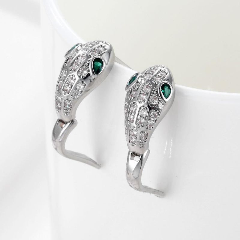 MOXI Snake Shaped Earrings – European Retro Style Light Luxury Jewelry With Star Accents_voghion.com