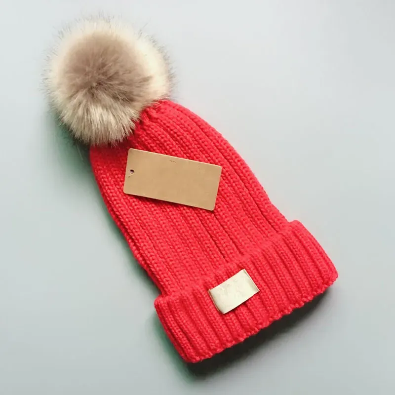 Luxury Fur Pom Poms Kid Hat Fashion Winter Hats For Kids Caps Baby Solid Color Designer Knitted Beanies adult size and child size Removable pom pom_voghion.com