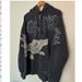 Coole Kinderjacke 2025 Neue Strickjacke mit Kreuz-Kapuze und Bowknot-Print Vielseitiger Hoodie_voghion.com