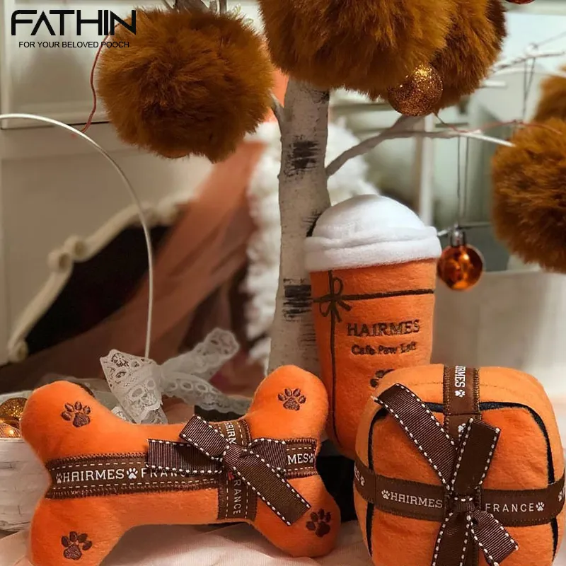 FATHIN Dog Plush Toys Pet Squeaky Printed Beer Bottle Shape Toy Dog Bite-Resistant Clean Teeth Chew Interactive Toys_voghion.com