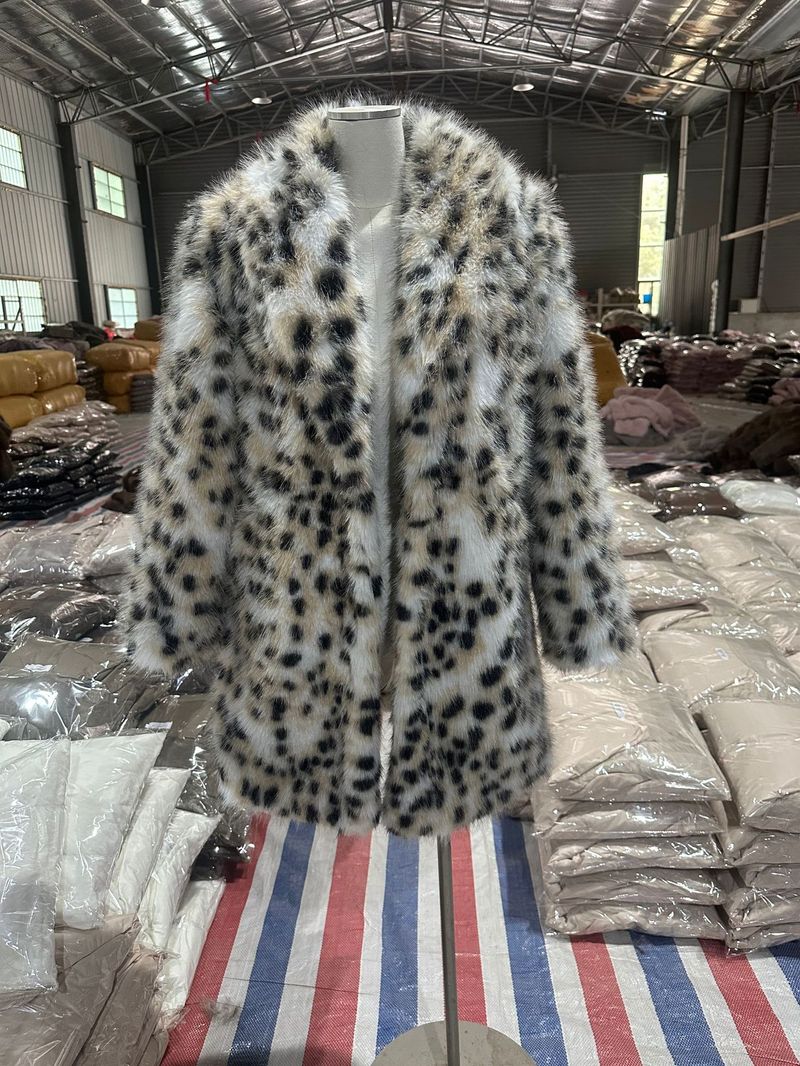 Cappotto di pelliccia sintetica di lusso per donna - Cappotto lungo invernale alla moda con colletto leopardato, capospalla caldo ed elegante per autunno e inverno_voghion.com
