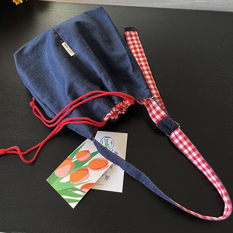 2025 Fall And Winter Large-capacity Drawstring Denim Single Shoulder Cross Women's Korean Version_voghion.com