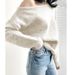 Maglione oversize da donna in mohair con design a spalle scoperte, orlo asimmetrico e vestibilità comoda, perfetto per l'abbigliamento casual e da ufficio._voghion.com