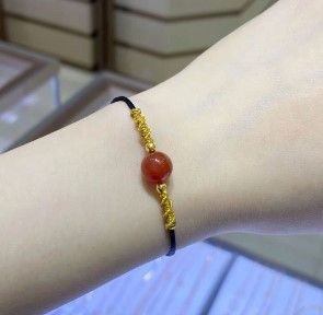 2023 nuovo semplice braccialetto di nicchia per ragazze, braccialetto impilabile con lettere di temperamento, in stile freddo_voghion.com