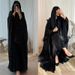 Luxuriöses, verziertes Abaya-Set für Damen – Dubai-inspirierter langärmliger Kaftan mit passendem Kopftuch_voghion.com