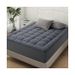 Surmatelas haute densité – Rembourrage ultra moelleux 450 g/m² pour la maison et l'hôtellerie (99 x 190 cm/137 x 190 cm/152 x 203 cm/198 x 203 cm, bleu marine/gris/blanc)_voghion.com