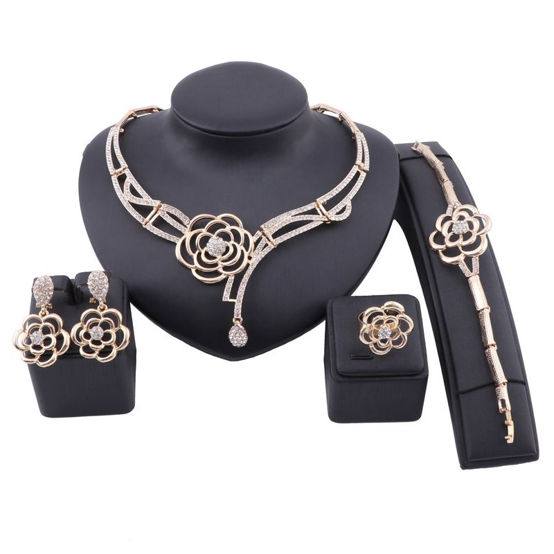 Mode Dubai Gold Farbe Blume Kristall Halskette Armband Ring Ohrring Frauen Braut Zubehör Schmuck-Set_voghion.com