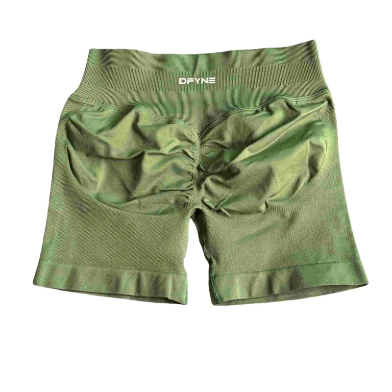 Dynamic Impact 4,5" Gym Shorts Damen Fiess Sports Niedrig geripptes Band Workout Scrunch Butt Yoga Booty Laufshorts_voghion.com