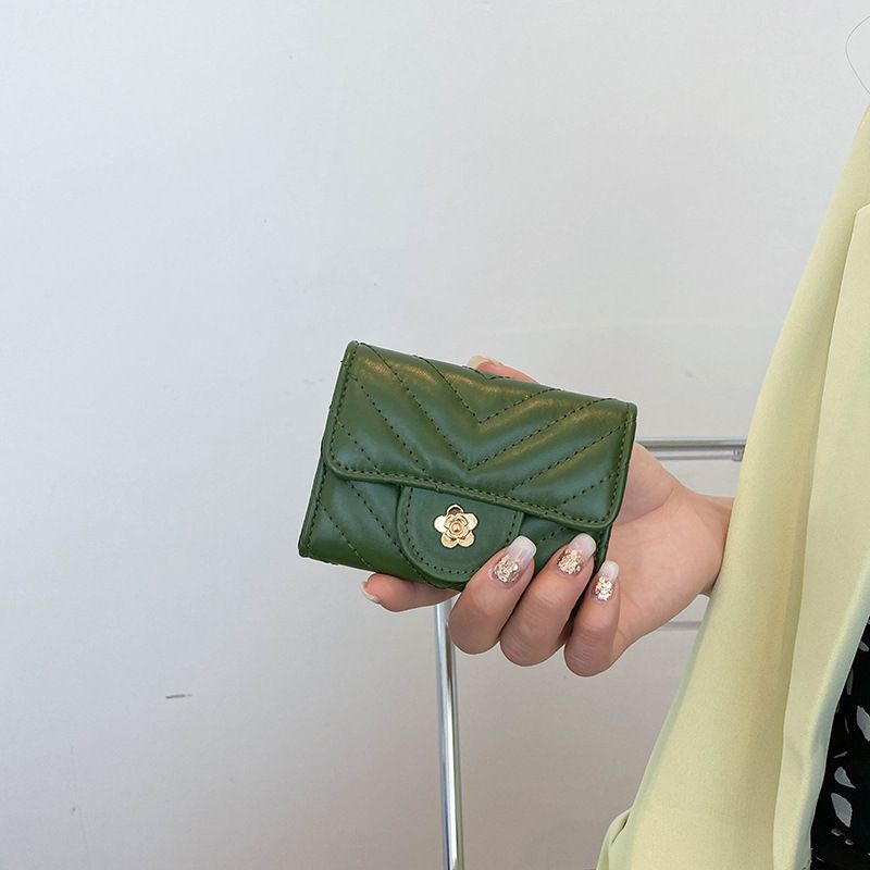 Kurze Damen Kleine 2022 Winter Neue Business Mehrere Positionen Kamelie Student Karte Clip Ändern Tasche_voghion.com