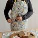 Moderne, wasserdichte Polyesterschürze – Blumen- und Natur-inspirierte Drucke, verstellbare Bänder zum Kochen, Backen, Gärtnern_voghion.com