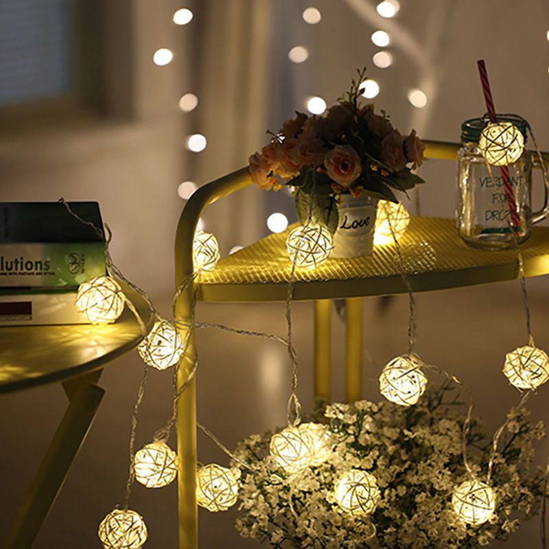 Thai Rattan Ball Lichter LED Handgefertigte Rattan Ball Lichterkette Sternenhimmel Hochzeit Weihnachtsdekoration Lichter Batterie Kleine Farbige Lichter_voghion.com