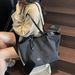 Large Capacity Canvas For Women Summer Versatile 2025 New Casual Shoulder Textured College Student Class Tote Bag_voghion.com