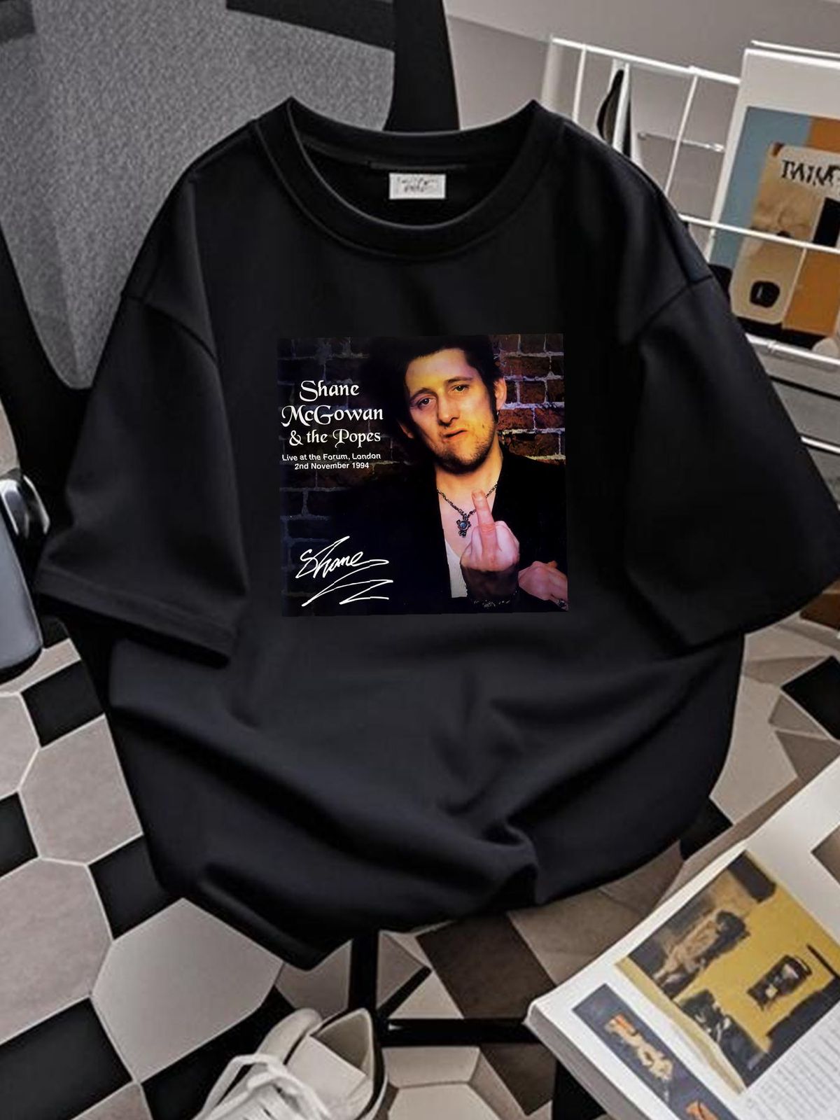 Classico regalo di Shane MacGowan, maglietta divertente da uomo di tutte le taglie 1NN998, maglietta grafica da indossare tutti i giorni, abbigliamento streetwear, abbigliamento versatile firmato_voghion.com