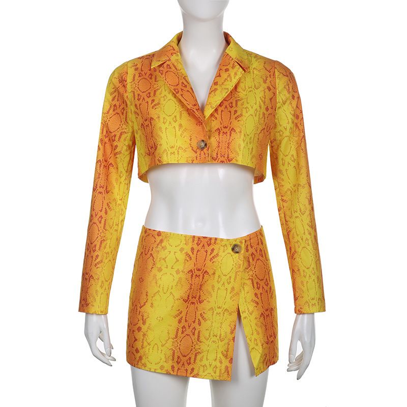 Costume à motif de fente de revers en peau de serpent pour femmes, sexy, mode, manches longues, jupe courte, bouton de ventre, deux costumes_voghion.com