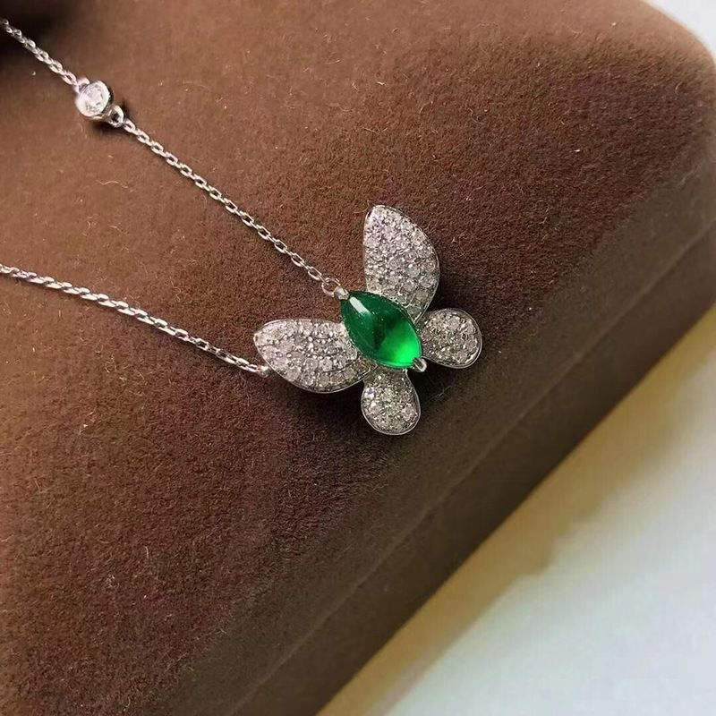 Neue Mode Farbe Wasser Tropfen Schmetterling Smaragd Anhänger frauen Schlüsselbein Kette Halskette_voghion.com