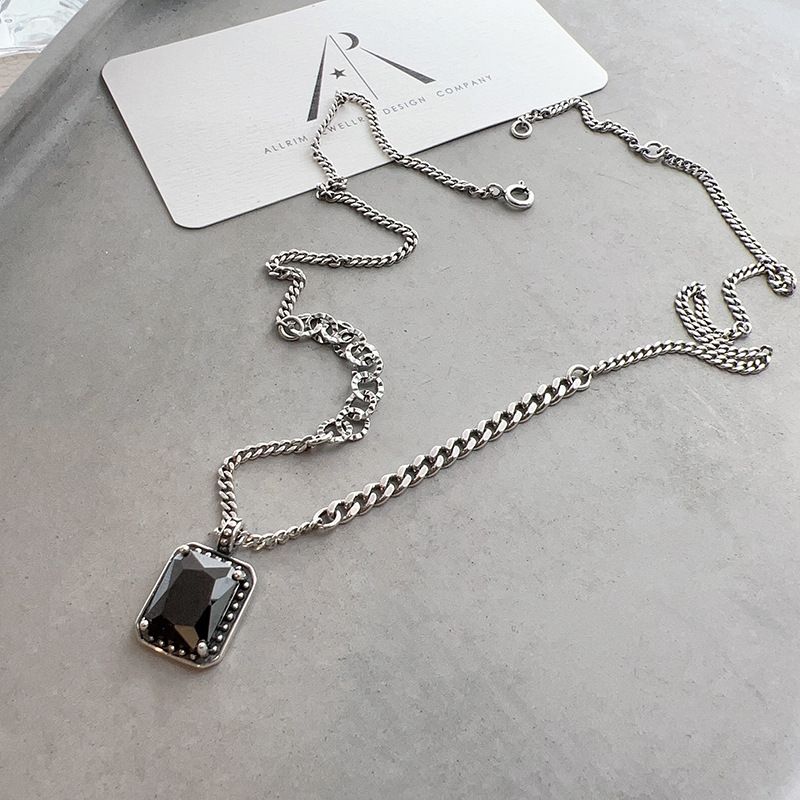 Sterling VENUS Sier Black Zircon Square Geometric Necklace For Women Asymmetry Retro Hip Hop Jewelry Birt_voghion.com