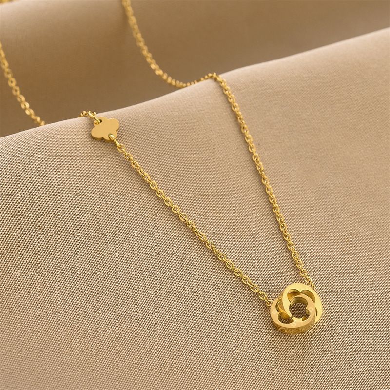 Collana con ciondolo trifoglio a quattro foglie in acciaio inossidabile per gioielli da festa per ragazze con doppio anello color oro_voghion.com