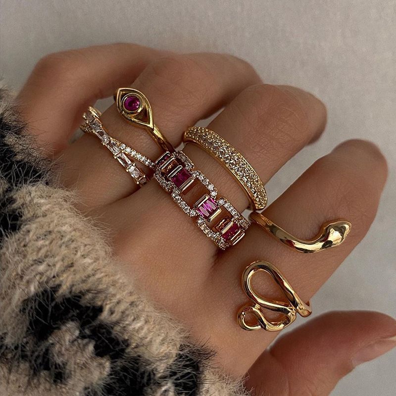 Set di anelli a forma di serpente con diamanti intarsiati in lega di gioielli esagerati, 5 pezzi, anelli a strati per donne_voghion.com