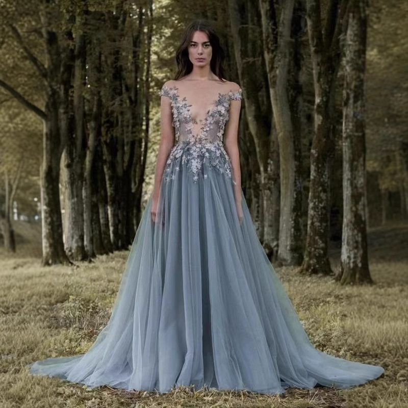 Robe de soirée féerique en maille perlée à fleurs tridimensionnelles, nouvelle collection 2024, simple et généreuse, commerce extérieur européen et américain_voghion.com