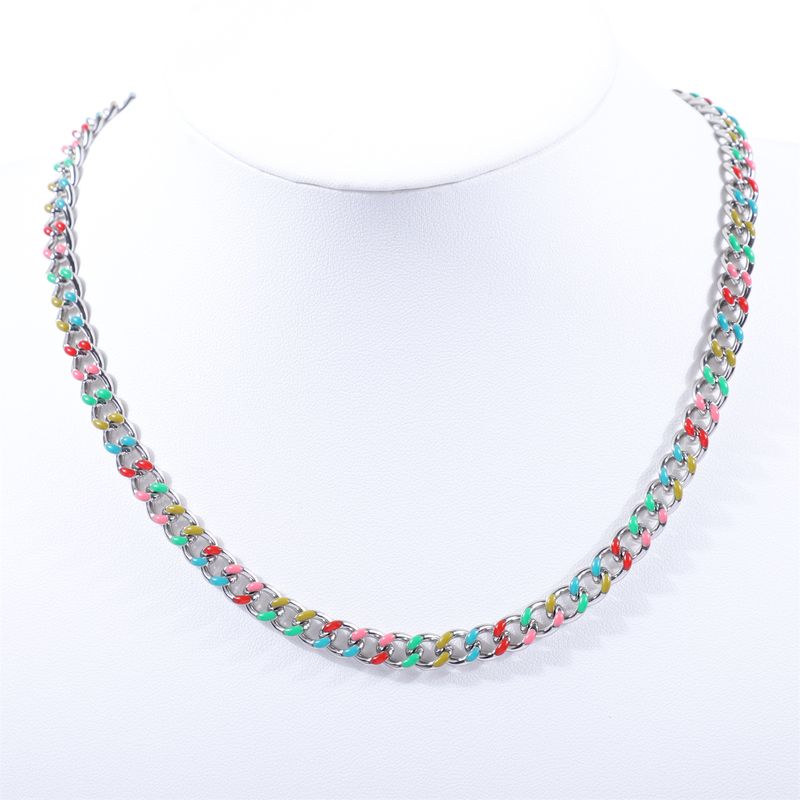 Collana cubana Jinyiyuan Hip Hop in acciaio inossidabile smaltato con olio color gocciolante, catena in titanio lucidato_voghion.com