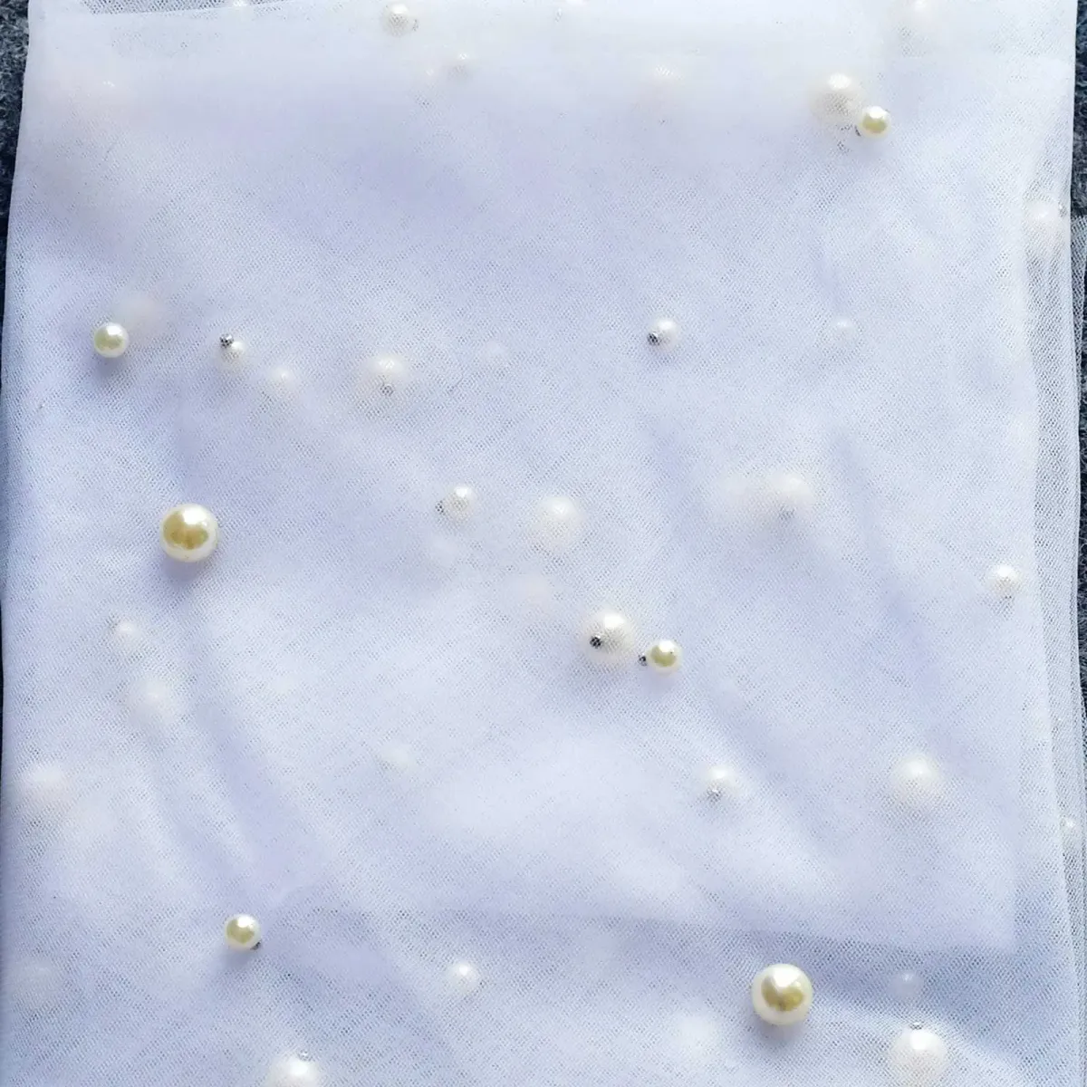 Hårsmykker Perlekant Lange Katedral Brudeslør 1 Lag med Kam Organza Perlebesatte Brudekjoler Tilbehør VP92_voghion.com