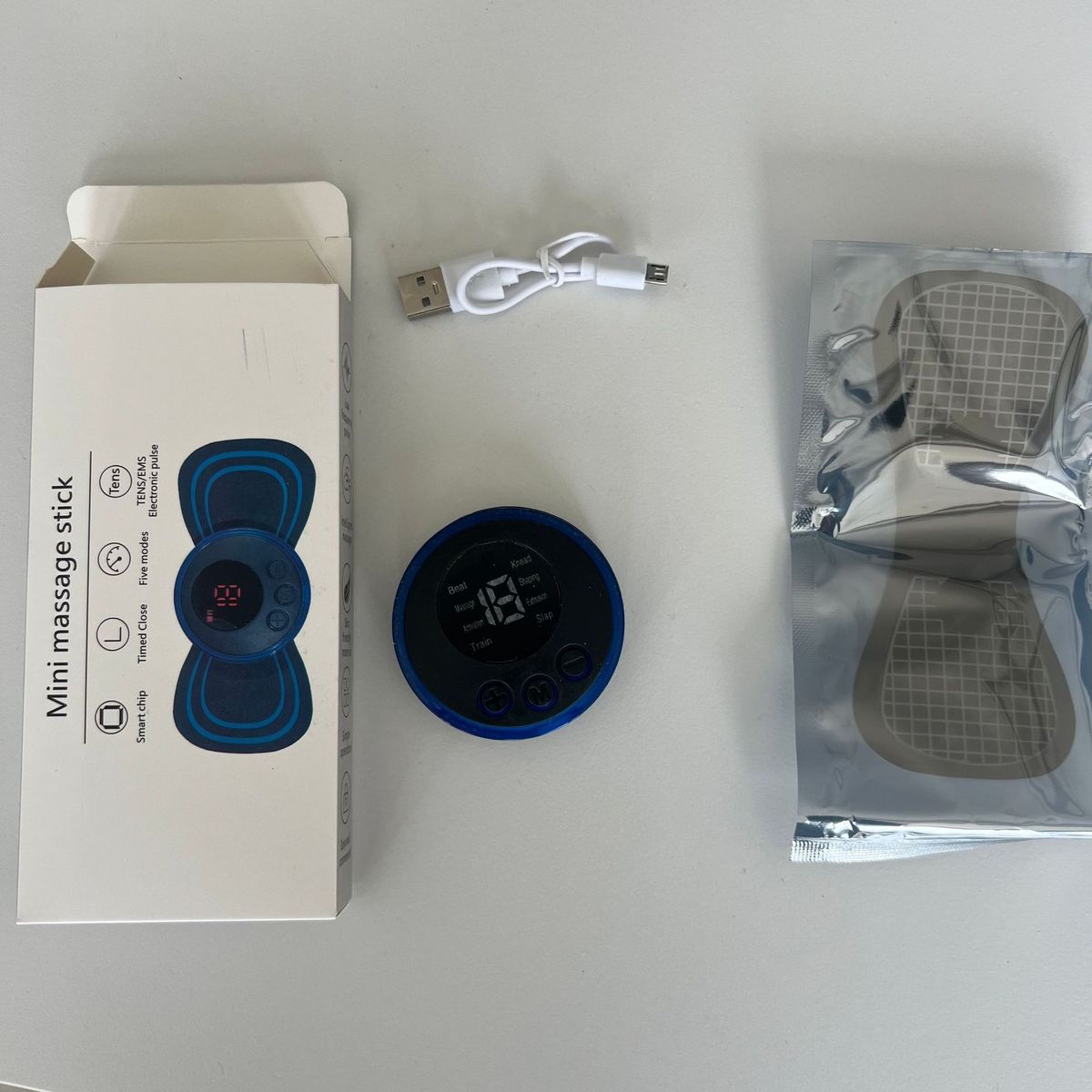 Multi-Position Rechargeable Massage Pad For Neck Back Leg Pain Relief - Portable USB-Powered Percussion Therapy Device With Adjustable Intensity_voghion.com