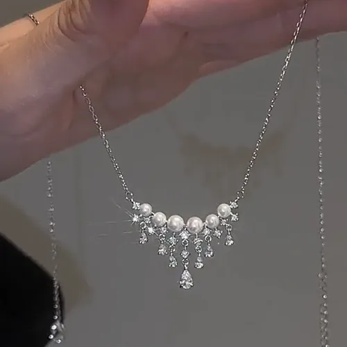 Lätt lyxig high-end zirkon vattendroppspärla för kvinnors sommar, utsökt och mångsidig nyckelbenskedja,_voghion.com