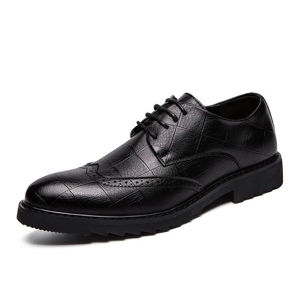 Spring Summer Brogue Formal Business Dress Men's Pointed Black Leather Shoes 2023_voghion.com