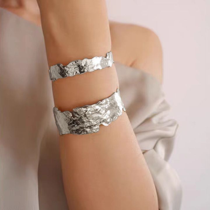 European And American Cross-Border High-End Lava Surface Irregular Open Vintage Metal Ring Bracelet Earrings Geometric_voghion.com